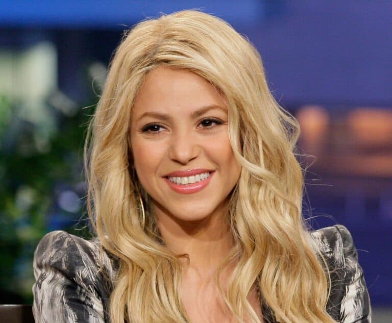 المغنية شاكيرا watanserb.com