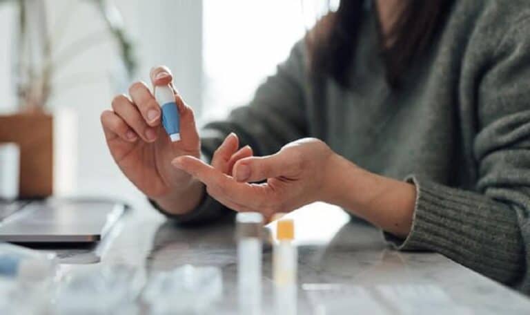 علامات تحذيرية تدل على ارتفاع خطير في مستويات الكوليسترول watanserb.com