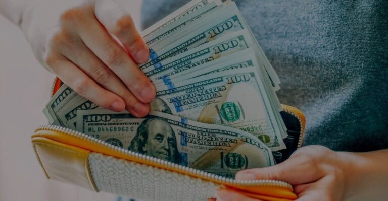 زيادة مصادر الدخل: خطوات فعّالة لتحقيق الاستقلال المالي وتجاوز الاعتماد على الراتب الوحيد لماذا يجب ألا يكون راتبك المصدر الوحيد للدخل watanserb.com