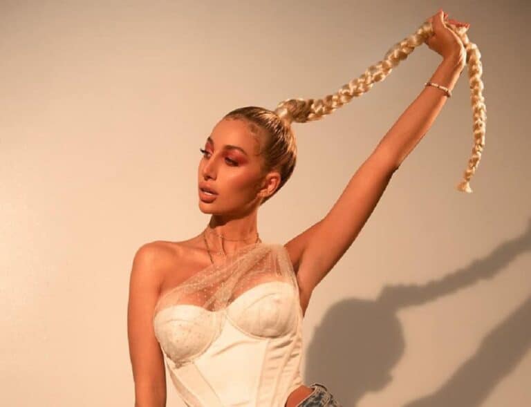 “بتتحاسبين يوم القيامة”.. مودل روز شبه عارية في الهالوين! مودل روز تتنكر بشخصية جاسمين في الهالوين watanserb.com