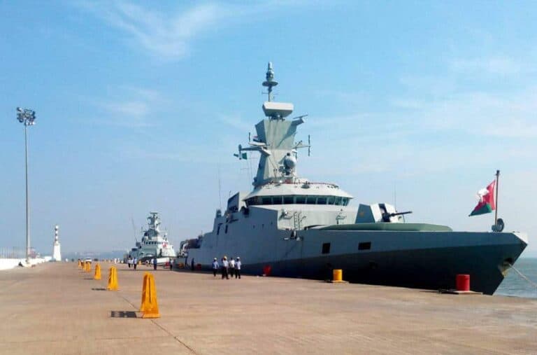 البحرية السلطانية العمانية watanserb.com