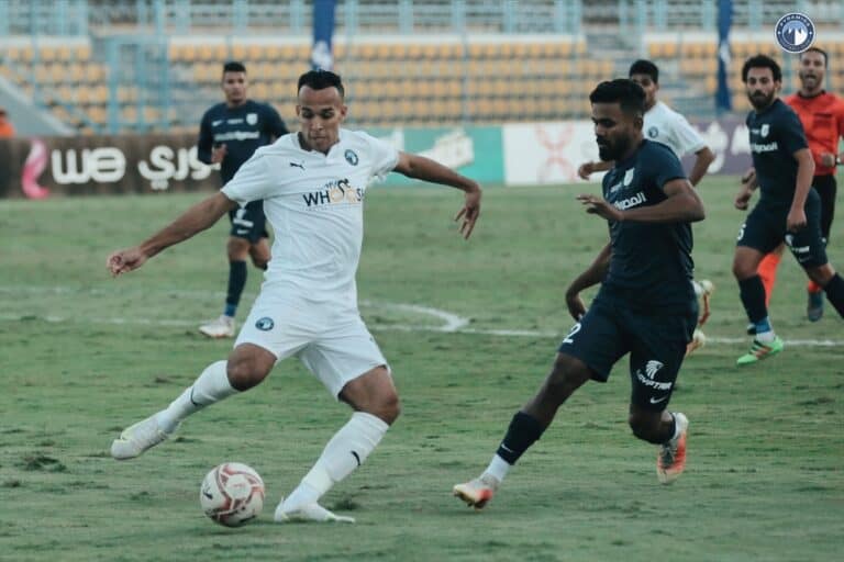 مباراة بيراميدز وإنبي في منافسات الجولة المؤجلة في الدوري المصري watanserb.com