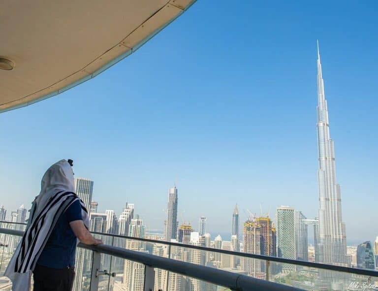 سياح إسرائيليون في دبي watanserb.com