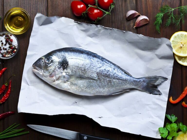 من أوميغا 3 إلى الزئبق.. ما الأسماك التي يجب أن نتناولها؟ watanserb.com