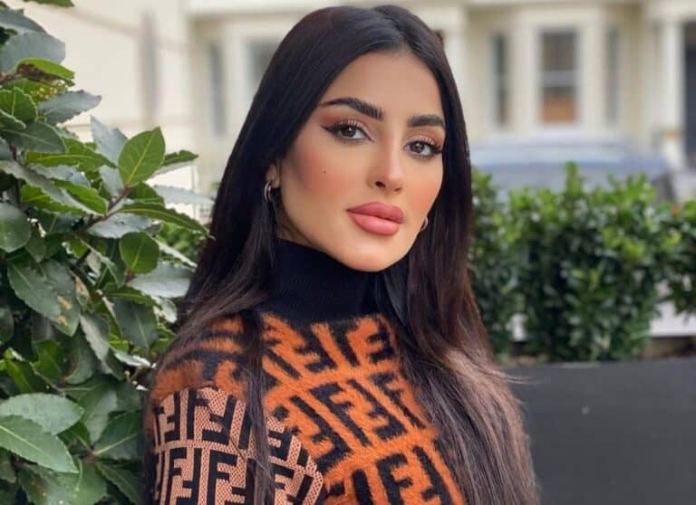 المهرة البحرينية تظهرت بـ"الهوت شورت" وتغلق التعليقات كالعادة! watanserb.com