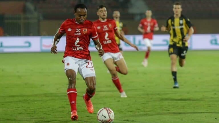 بيرسي تاو خارج حسابات موسيماني في كأس العالم للأندية والسبب؟! النجم الجنوبي الأفريقي بيرسي تاو خارج تشكيلة المدرب موسيماني في كأس العالم للأندية watanserb.com