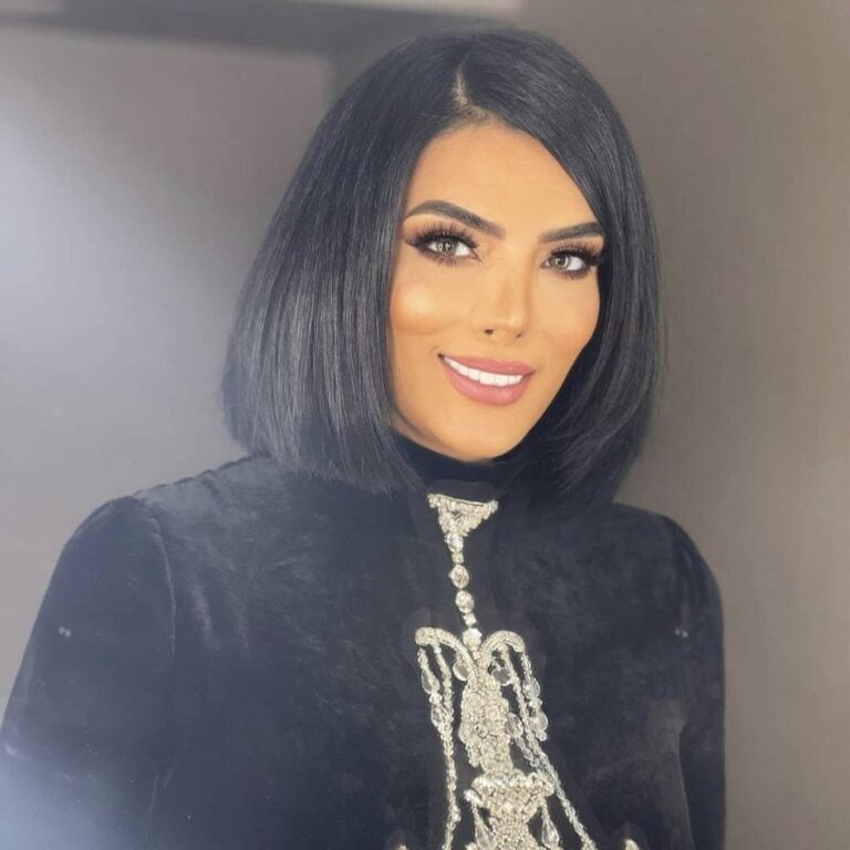 لن تتخيل ماذا فعلت حورية فرغلي حتى لا ترى وجهها لمدة عامين! (فيديو) watanserb.com