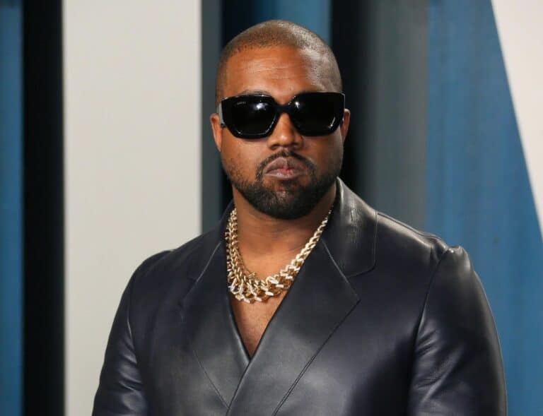 كايني ويست في موعد غرامي مع ممثلة حسناء.. هل تجاوز كيم كارداشيان؟ كايني ويست في موعد غرامي مع ممثلة حسناء.. هل تجاوز كيم كارداشيان؟ watanserb.com