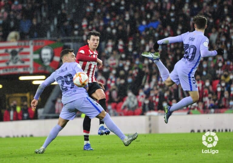 ريال مدريد يتأهل بصعوبة وغريمه برشلونة يُقصى من بطولة كأس ملك إسبانيا (شاهد) ريال مدريد يتأهل وبرشلونة يقصى بعد السقوط أمام أتلتيك بيلباو في كأس ملك إسبانيا watanserb.com