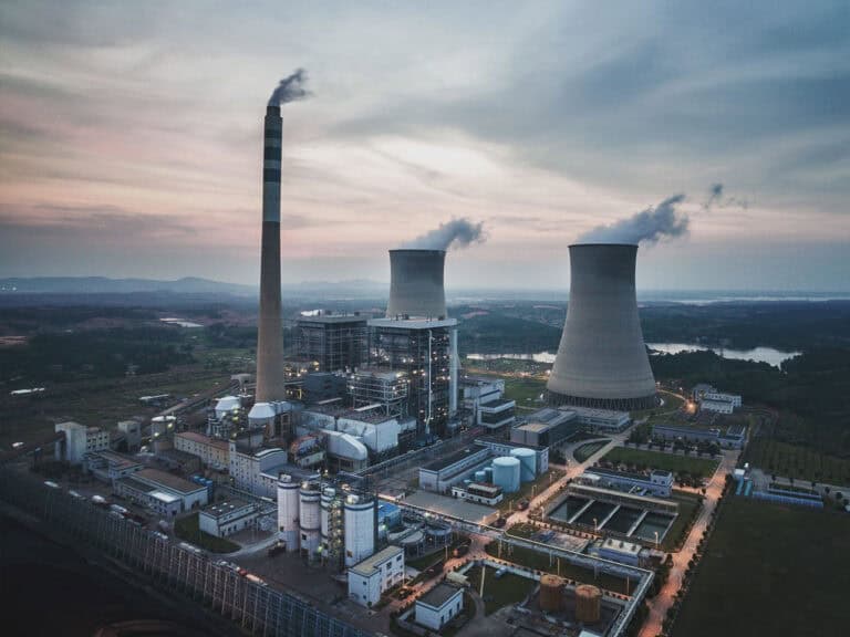 ديفيد هيرست: ستتورط أمريكا بـِ3 صراعات مقابل صراع واحد إذا سمحت لإسرائيل بمهاجمة إيران ديفيد هيرست: ستتورط أمريكا بـِ3 صراعات مقابل صراع واحد إذا سمحت لإسرائيل بمهاجمة إيران watanserb.com