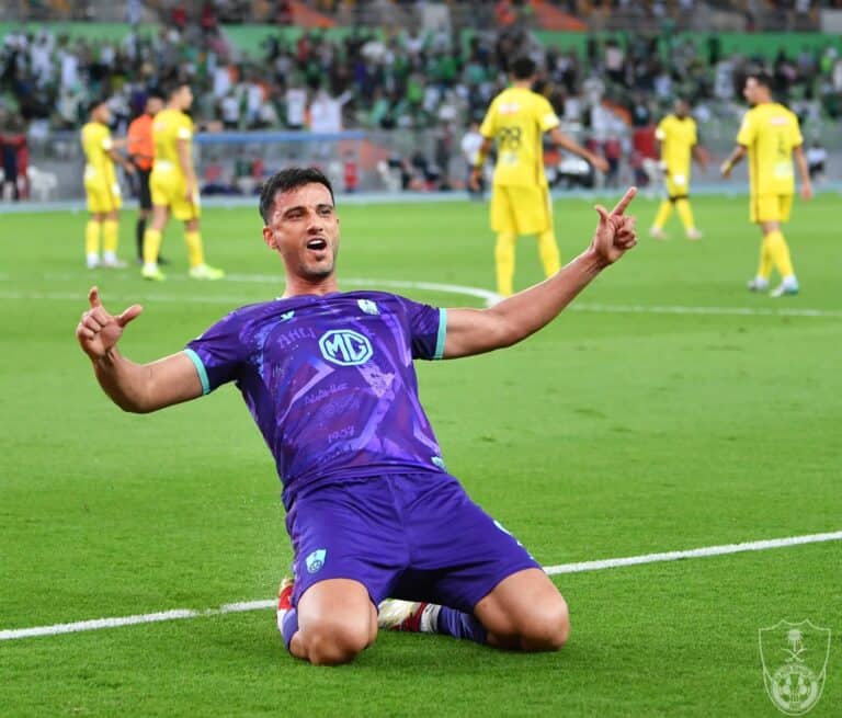 هدافي الدوري السعودي بعد هدف عمر السومة مع الأهلي هدافي الدوري السعودي بعد هدف عمر السومة في شباك الحزم watanserb.com