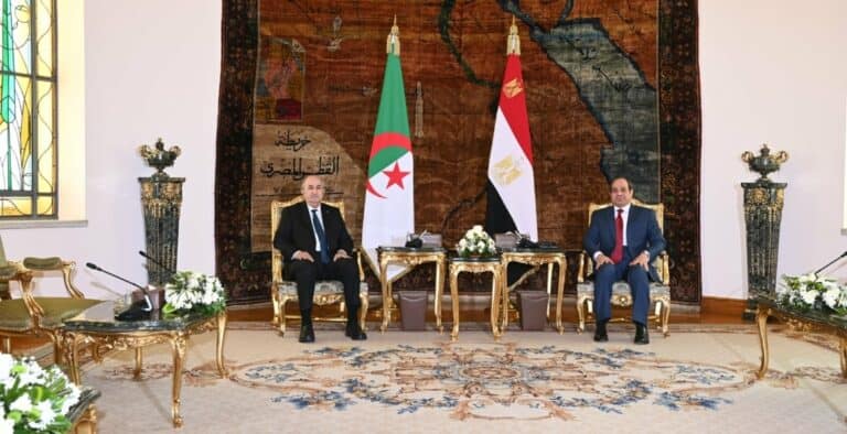 السيسي وتبون watanserb.com