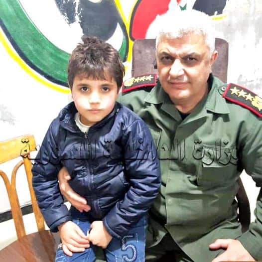 عبدالحميد القطيفان مع ابنه فواز