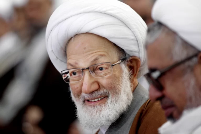 الرجل الدين الشيعي عيسى قاسم watanserb.com