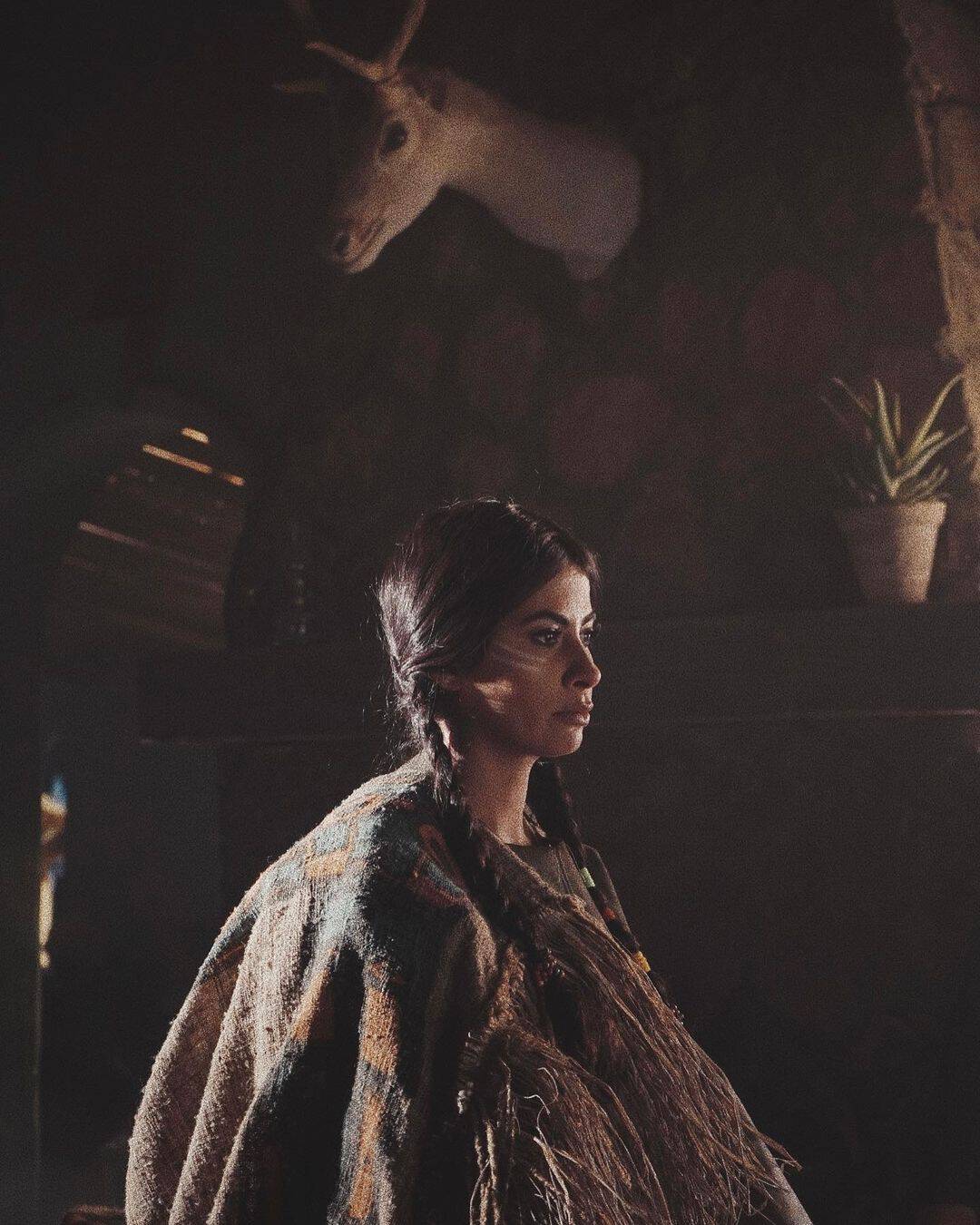 روبي بالظفيرتين