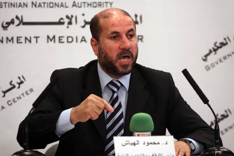 محمود الهباش watanserb.com