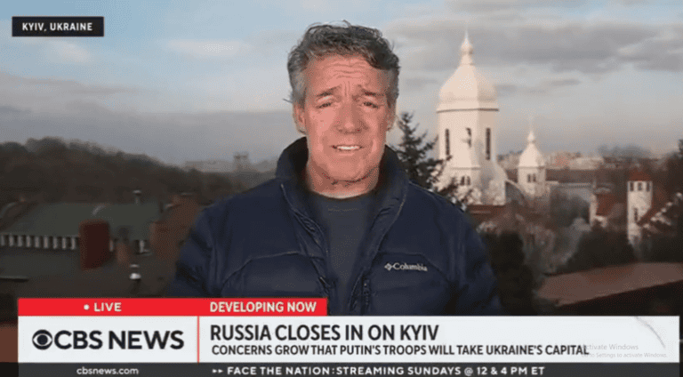 مراسل قناة سي بي اس الأمريكية watanserb.com