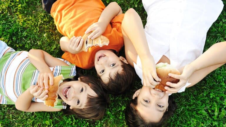 يعد مرض السكري مزمن يؤدي بمرور الوقت إلى أضرار جسيمة للجسم watanserb.com