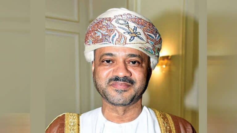 دبلوماسية الساعات الأخيرة.. “عبداللهيان” يعلن إمكانية التوصل لاتفاق خلال ساعات ووزير الخارجية العماني يطير للقائه وزير الخارجية العماني watanserb.com