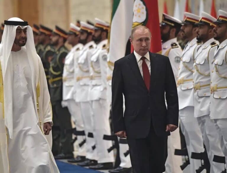 مفاجأة غير متوقعة.. “معاريف” تكشف سر تخندق ابن زايد في صف بوتين "معاريف" تكشف سر تخندق ابن زايد في صف بوتين watanserb.com