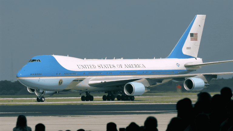 طائرة يوم القيامة watanserb.com