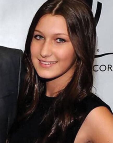 بيلا حديد في عمر 14 عاماً