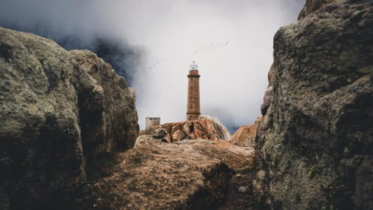 جزيرة الفردوس بلا سكان وبها أسطورة.. جوهرة لا يلاحظها أحد في إسبانيا! جزيرة الفردوس بلا سكان وبها أسطورة.. جوهرة لا يلاحظها أحد في إسبانيا! watanserb.com