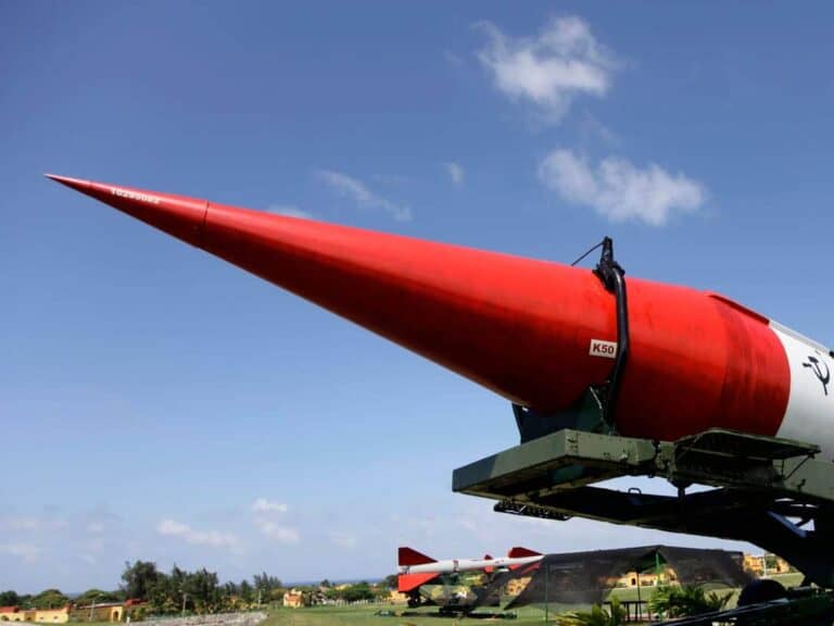 ما هي الدول التي تمتلك أسلحة نووية؟ وما حجم هذه الأسلحة؟ ما هي الدول التي تمتلك أسلحة نووية؟ وما حجم هذه الأسلحة؟ watanserb.com