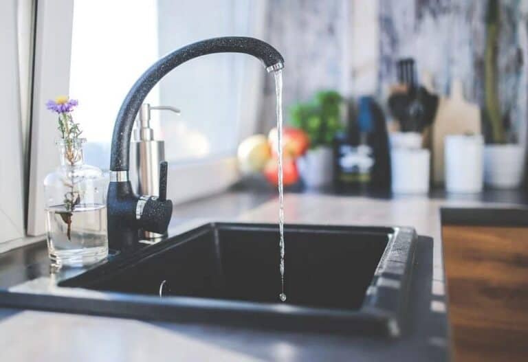 احذر.. لا تشرب أبداً من أول تدفق للمياه يخرج من الصنبور! watanserb.com