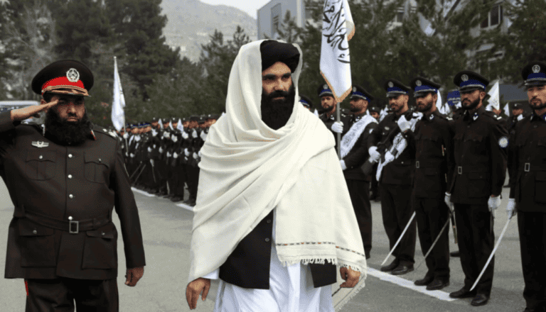 القائم بأعمال وزير الداخلية الأفغاني سراج الدين حقاني watanserb.com