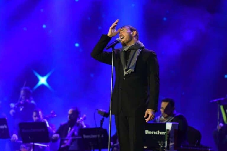 كاظم الساهر يعلن وفاة والدة أبنائه .. من هي “عروبة” التي انفصل عنها قبل 20 سنة!؟ كاظم الساهر watanserb.com