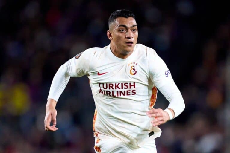 مصطفى محمد يصنع هدفين مع غلطة سراي في قمة الدوري التركي watanserb.com