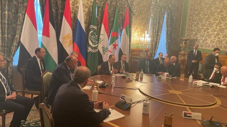 دفن وفد الجامعة العربية ثلوج سيبيريا watanserb.com