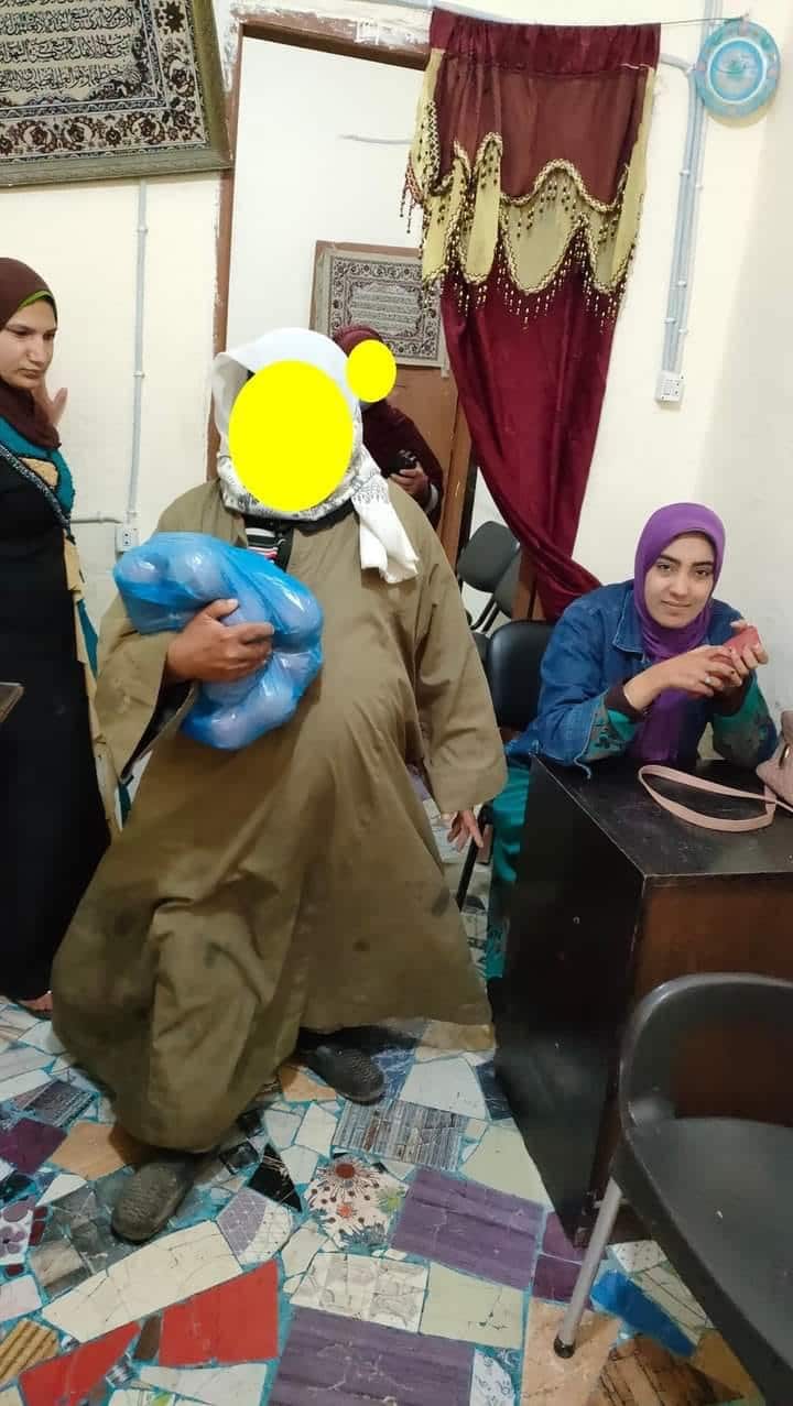 جمعية توزع عظام مواشي