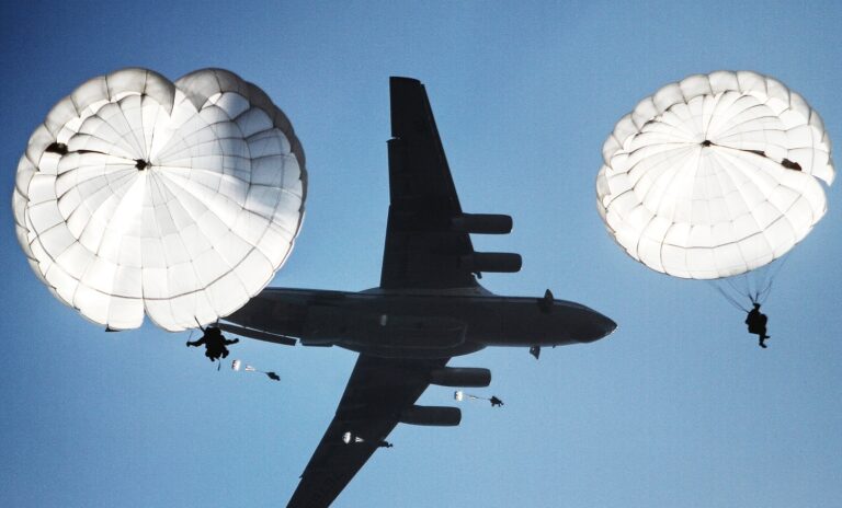 المظليين الروس watanserb.com