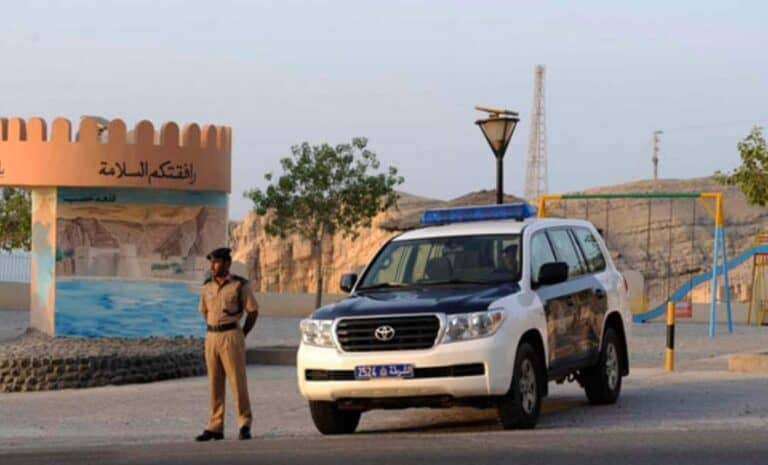 وفاة طالبين سلطنة عمان watanserb.com