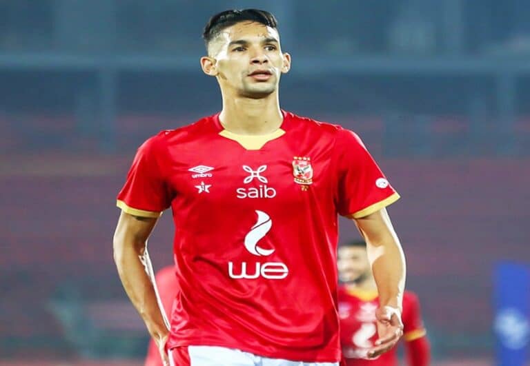 المغربي بدر بانون والتواجد في تدريبات الرجاء قبيل مواجهة الأهلي watanserb.com