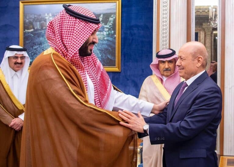 سلطنة عمان تعلن موقفها من تشكل مجلس القيادة الرئاسي اليمني في السعودية watanserb.com