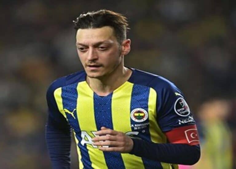 النصر السعودي وصفقة التعاقد مع الألماني مسعود أوزيل watanserb.com