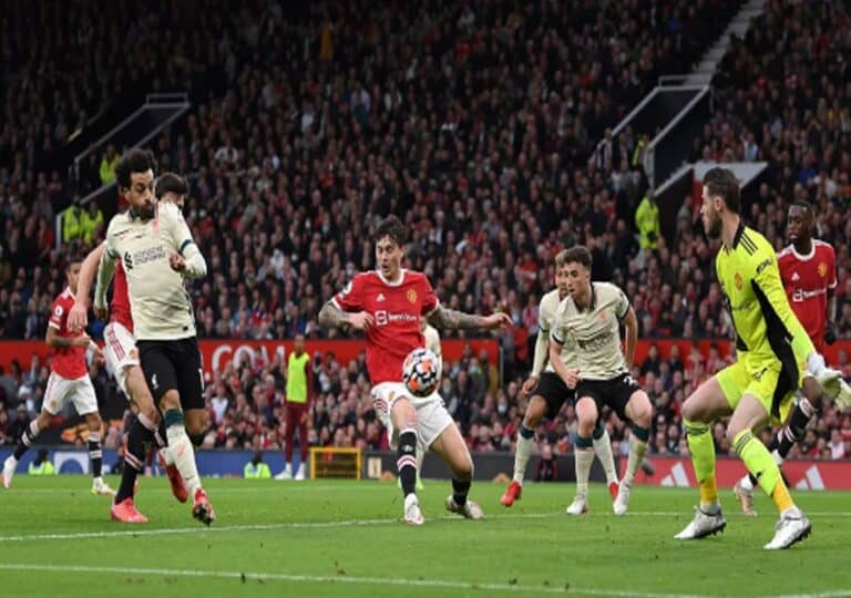 مباراة ليفربول ومانشستر يونايتد في الدوري الإنجليزي