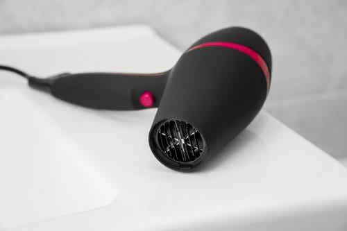 أشياء لا تحتفظ بها في الحمام