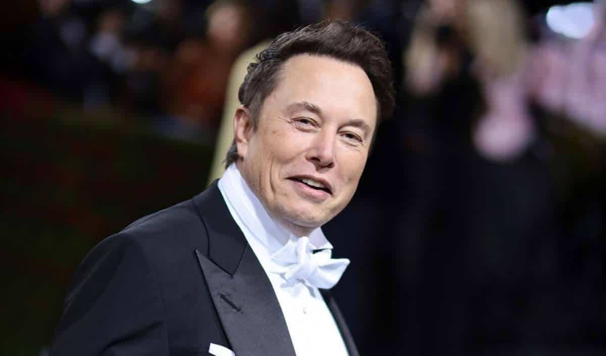 إيلون ماسك