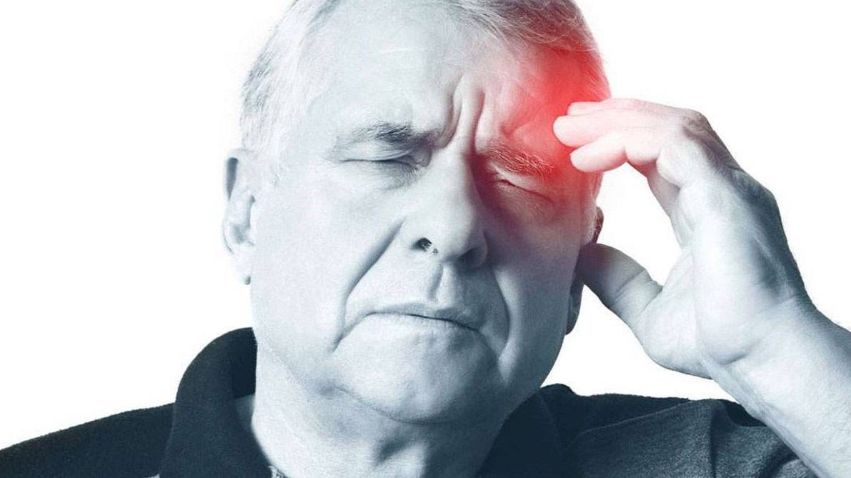 تشير صعوبة التحدث أو الكتابة بشكل صحيح إلى مشاكل عصبية وتكون علامة تحذير من حدوث سكتة دماغية