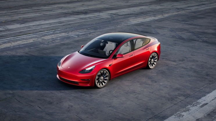 تسلا موديل 3
