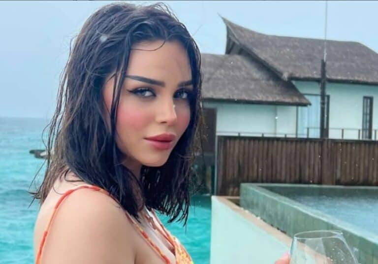 رهف القحطاني وذ نكهة بالبكيني watanserb.com