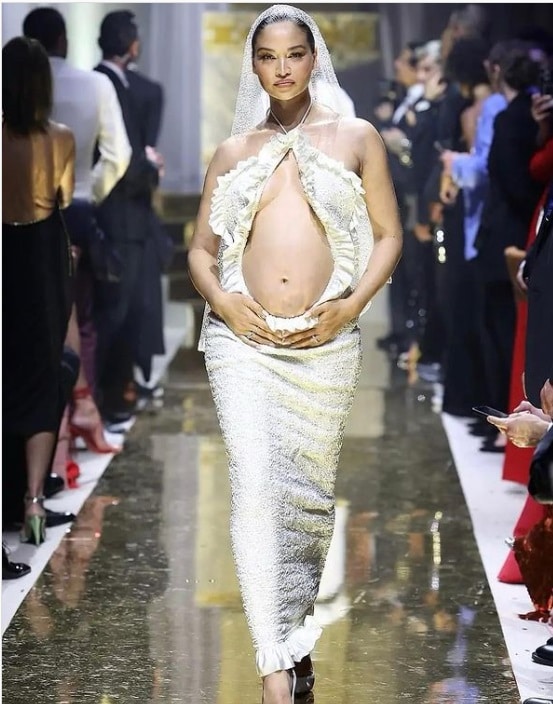 عارضة الأزياء الأسترالية شانينا شايك