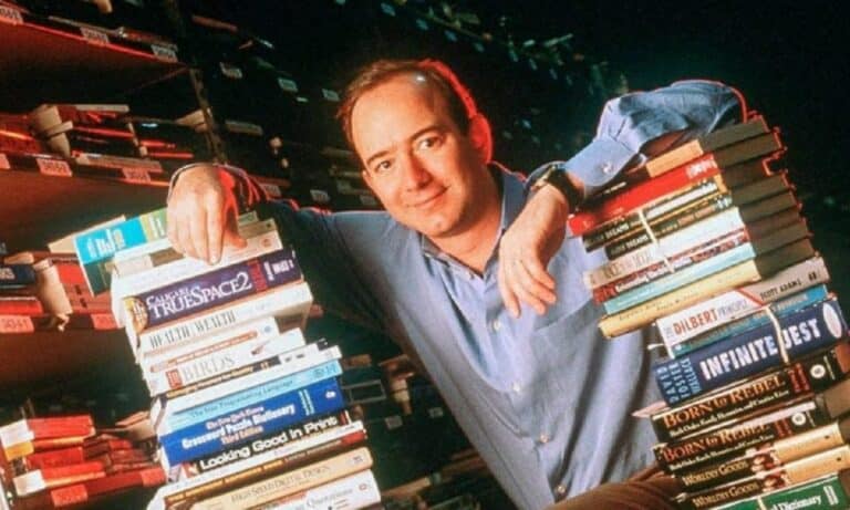 كتب ساعدت جيف بيزوس ليصبح مليونيرا watanserb.com