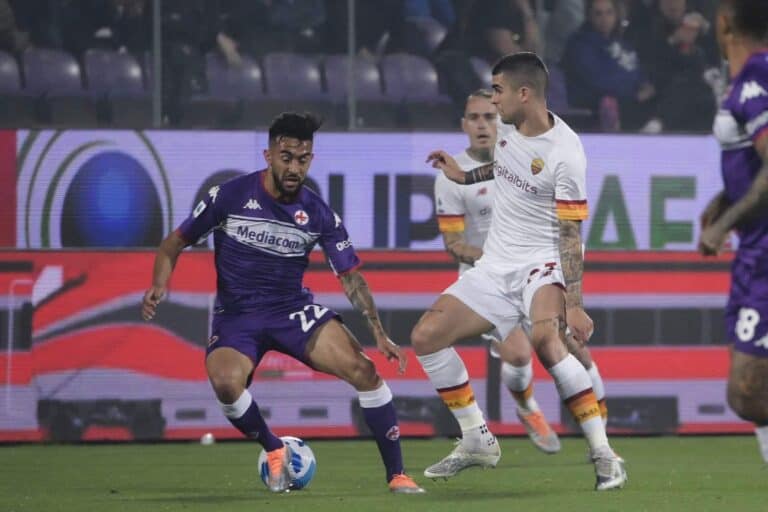 مباراة روما وفيورنتينا في منافسات الدوري الإيطالي watanserb.com