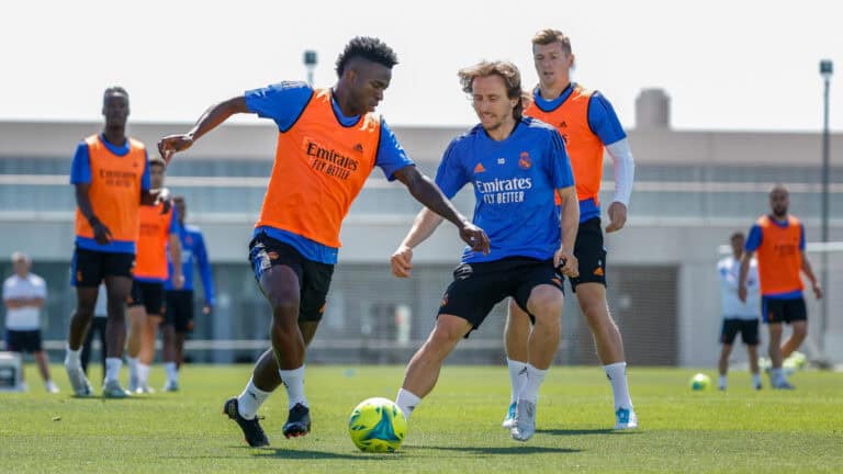 مباراة ريال مدريد وريال بيتيس في منافسات الدوري الإسباني watanserb.com