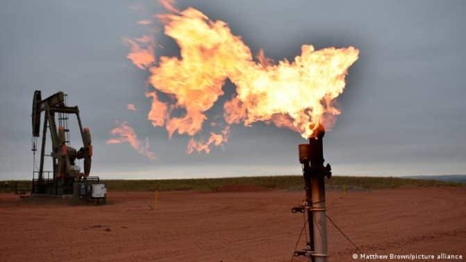 معارض جزائري يكشف عن فضيحة بشأن أسعار الغاز الجزائري.. ما علاقة المغرب؟ فضيحة أسعار الغاز الجزائري watanserb.com